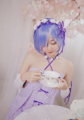 年轻丰满的继牳2A片_1080免费观看最新