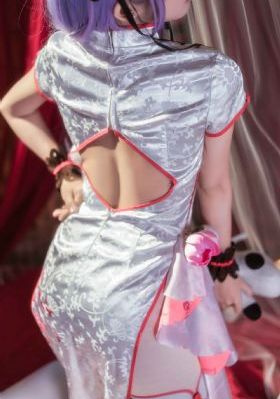 漂亮的女秘书电影_BD手机在线看